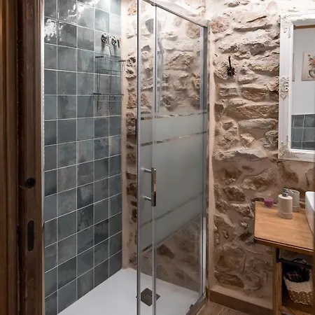 Casa Masovera Linares de Mora