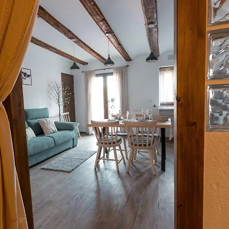 Casa Masovera Lägenhet Linares de Mora